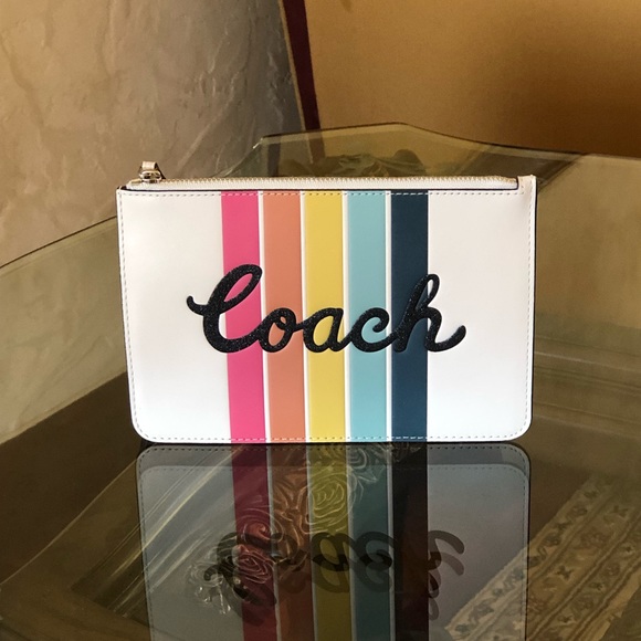 NWT Coach canvas Tote&wristlet - Picture 5 of 8